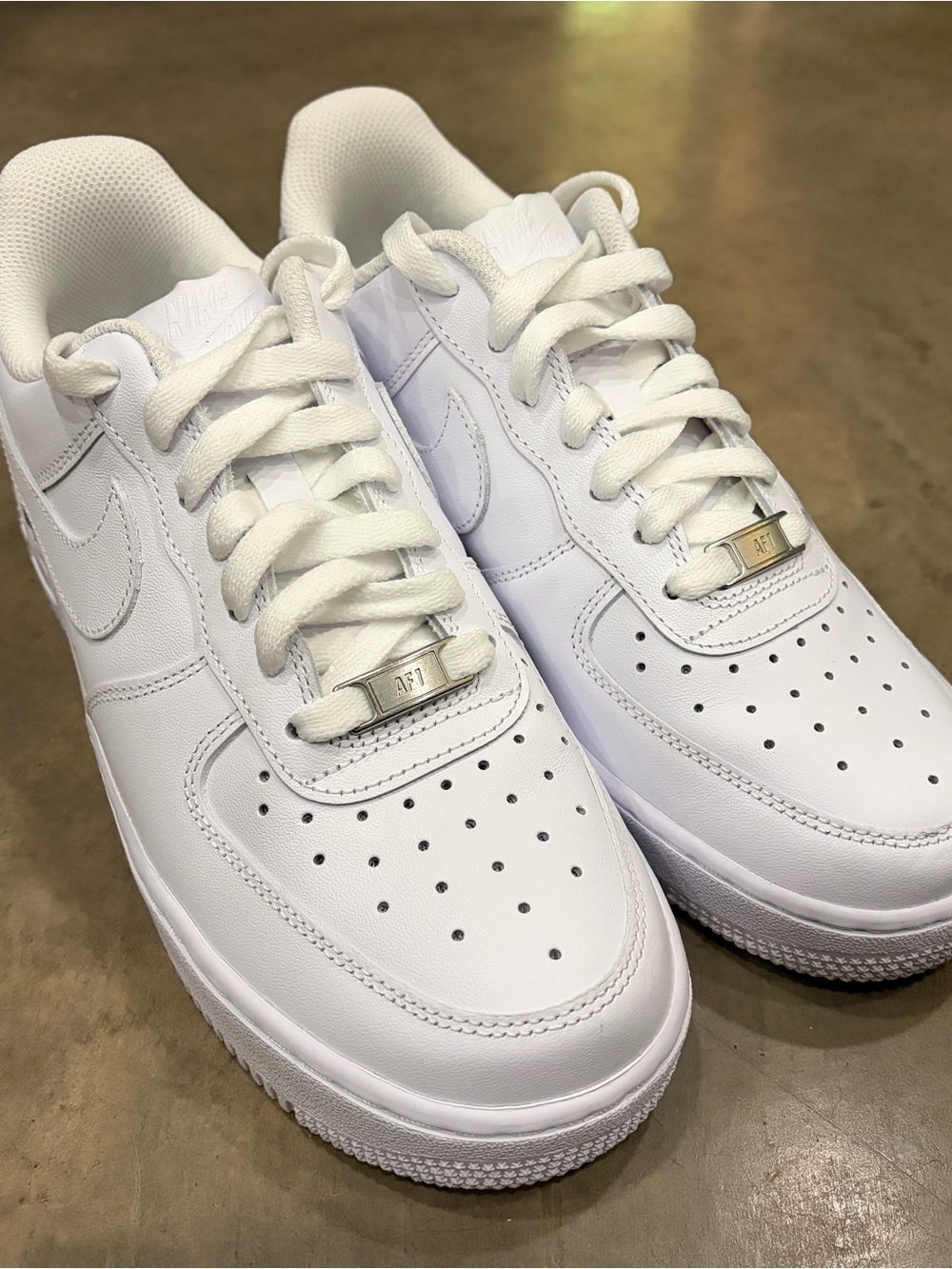 NWOT Nike Air Force 1 '07